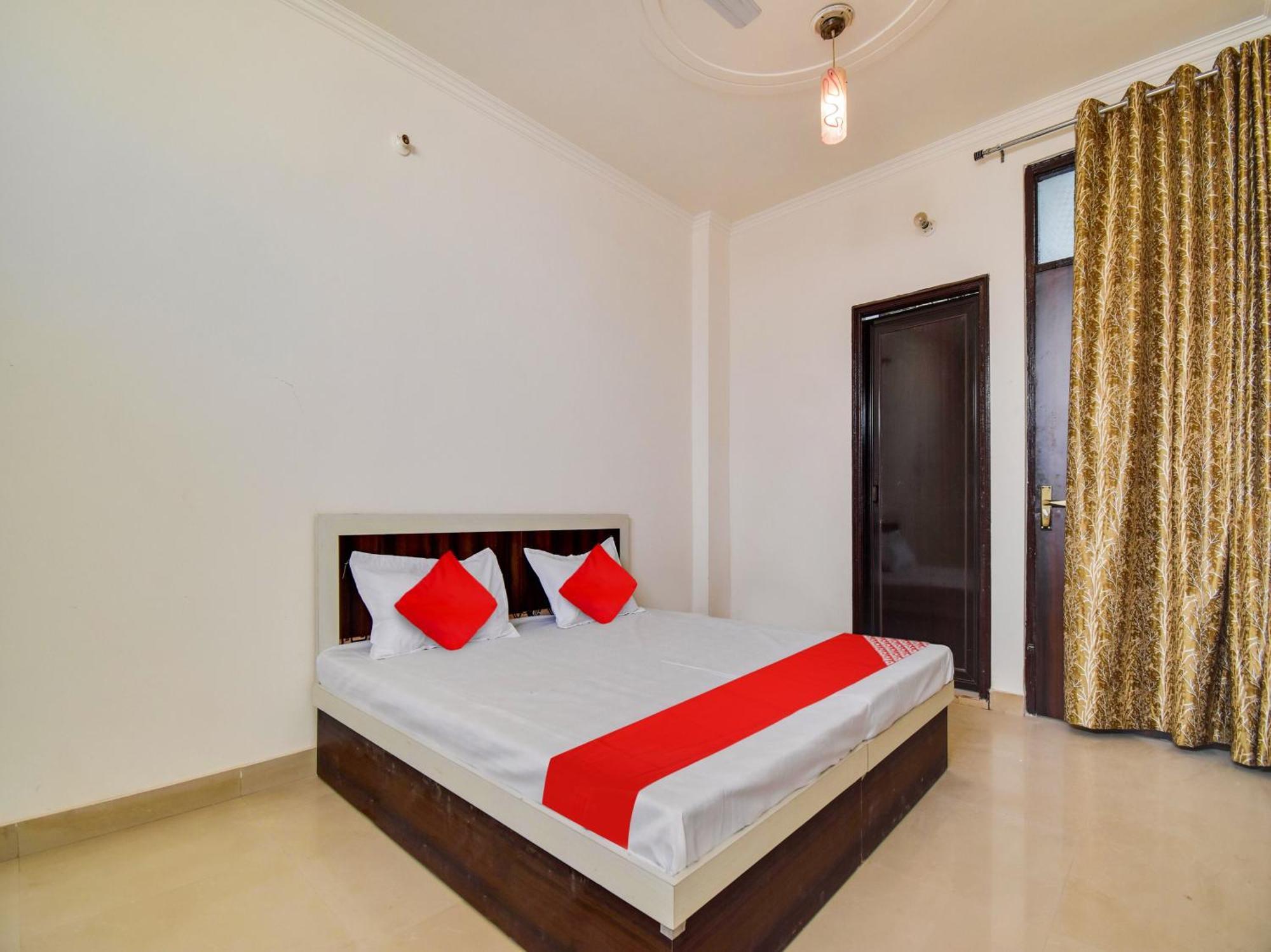 Oyo Rr Residency New Delhi